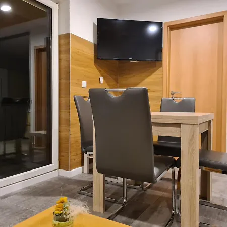 Exklusive Moderne 2 Zi. Wohnung In Ruhiger Lage Schechingen Zewnętrze zdjęcie