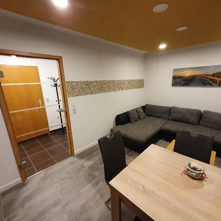 Exklusive Moderne 2 Zi. Wohnung In Ruhiger Lage Schechingen Zewnętrze zdjęcie