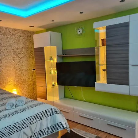 Exklusive Moderne 2 Zi. Wohnung In Ruhiger Lage Schechingen Zewnętrze zdjęcie