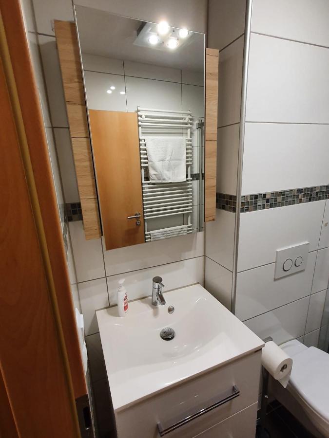 Exklusive Moderne 2 Zi. In Ruhiger Lage * Schechingen
